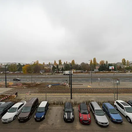 Apartment Jagiellonska - Parking, Balcony - By Rentujemy Warsaw